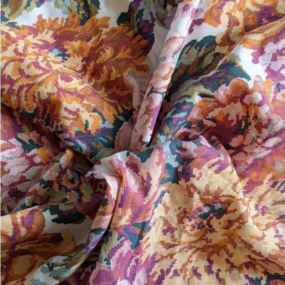 Vintage Baroque Floral Print Fabric, Large‎ Scale Floral Print, 42